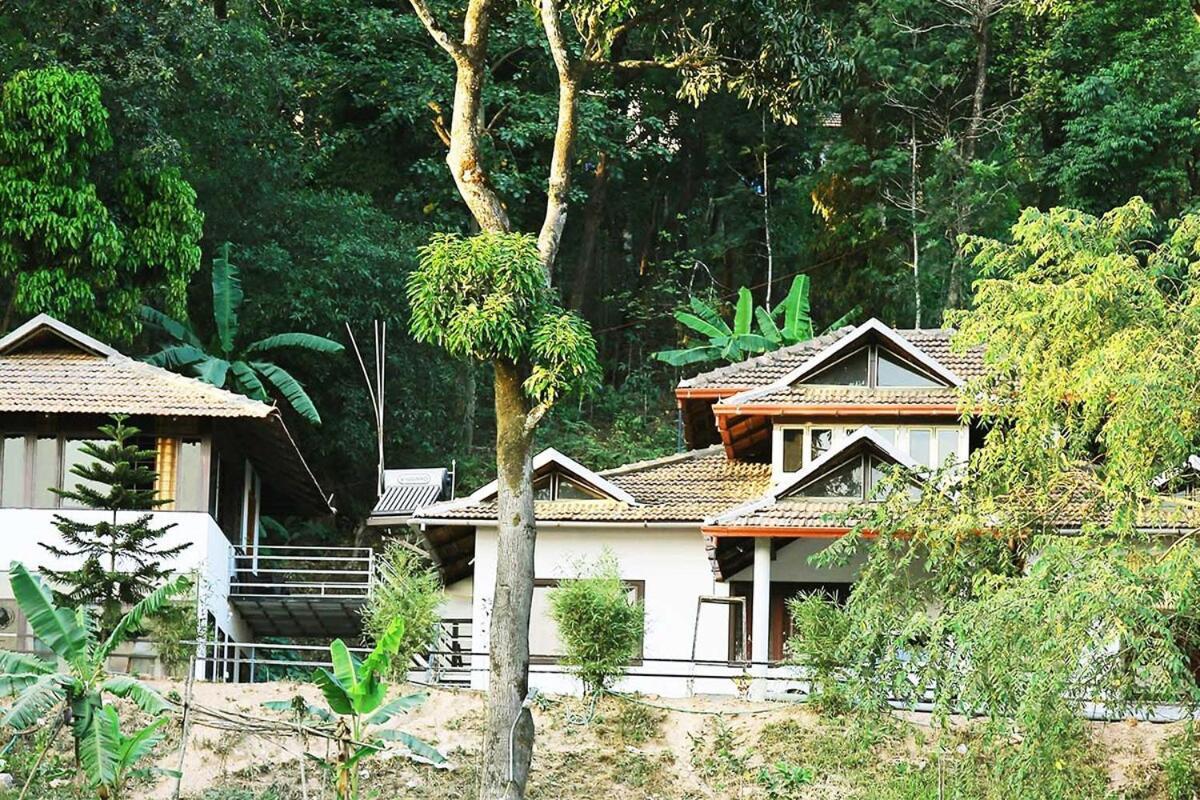 Danny'S Den Villa Madikeri Buitenkant foto