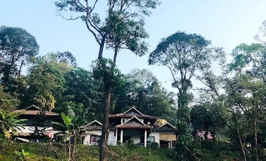 Danny'S Den Villa Madikeri Buitenkant foto